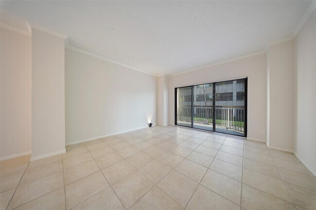 Building Photo - 661 Bering Dr