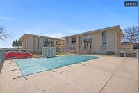 Building Photo - 2807 Pembroke Ln