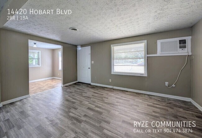 Building Photo - 14420 Hobart Blvd