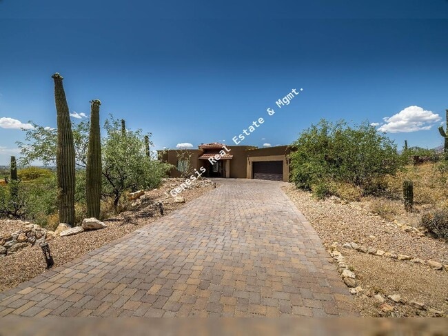 Building Photo - "Spacious Tucson Retreat with Granite Eleg...