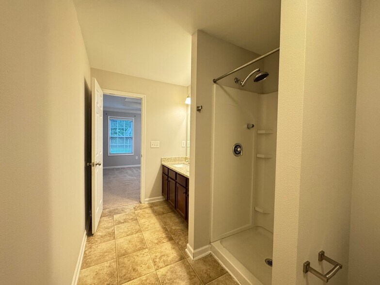 Building Photo - 205 Laramie Circle