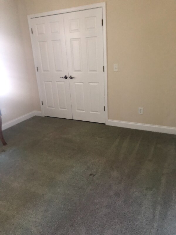 Building Photo - 5604 Warrendale Ct S