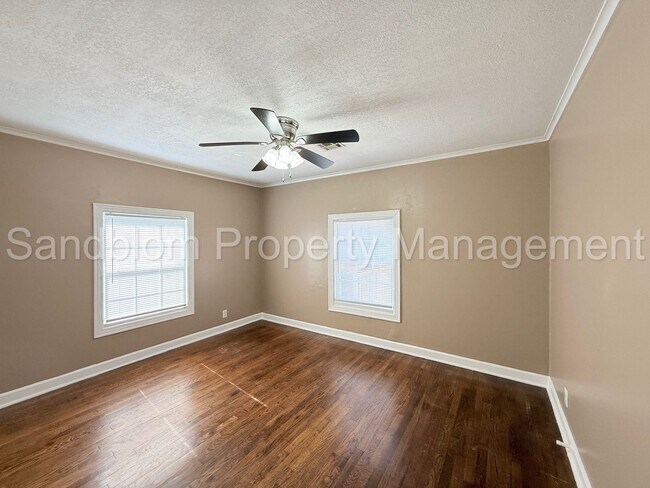 Building Photo - For Lease | Brookside | Available Now!