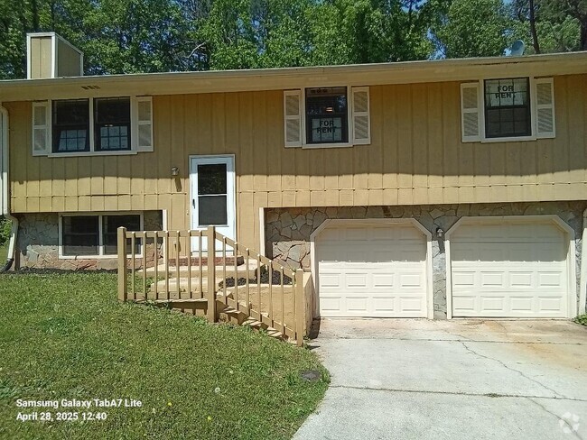 Building Photo - 5498 Mallard Trail