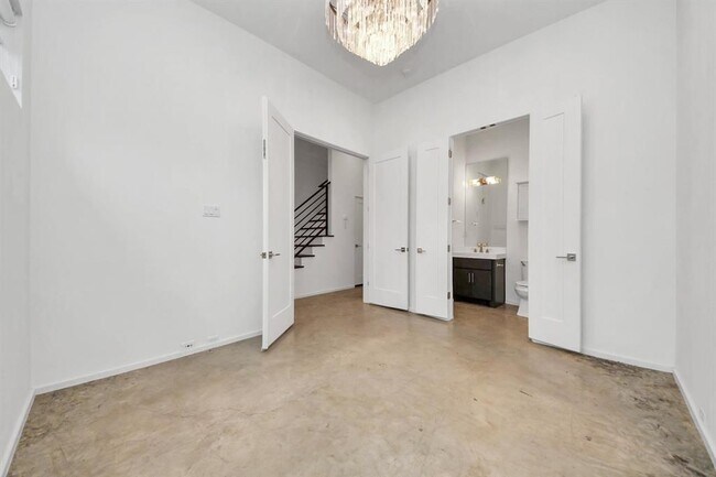 Building Photo - 1512 Malone St