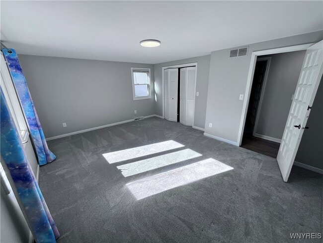 Building Photo - 306 Randwood Dr