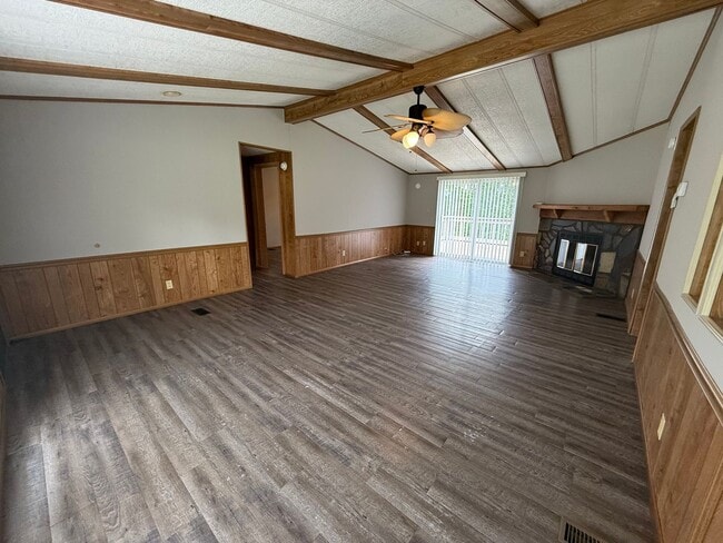 Building Photo - 3356 McCoy Rd