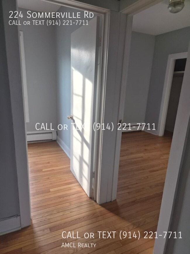 Building Photo - 224 Sommerville Pl