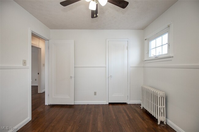 Building Photo - 4082 W 204th St