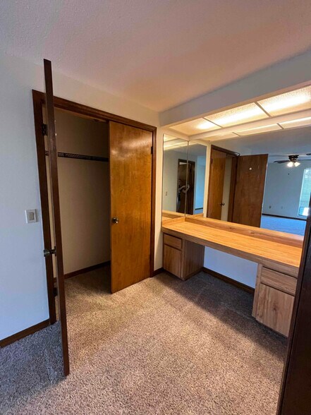 Building Photo - 6732 Beach Blvd