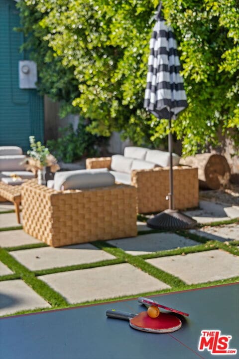 Building Photo - 1224 N Ogden Dr