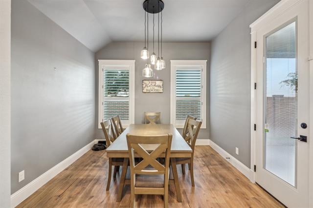 Building Photo - 2721 River Path Ct