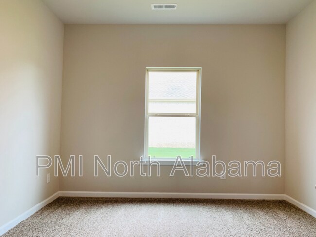 Building Photo - 14170 Lannister Ln