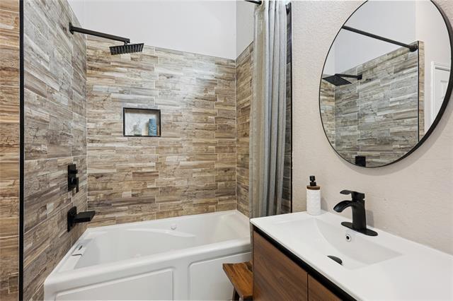 Building Photo - 3901 Ringdove Way