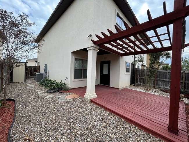 Building Photo - 5012 Lost Hills Trail