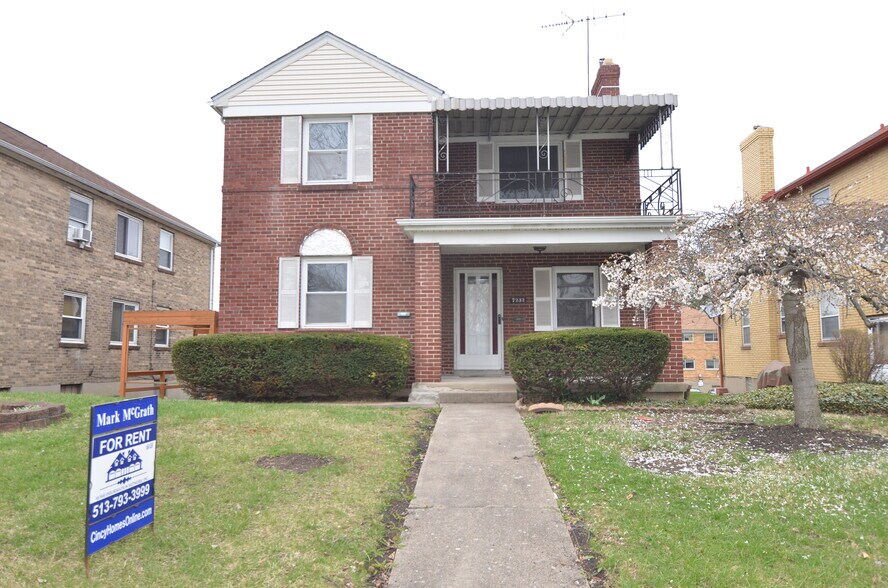 Primary Photo - 7233 Brookcrest Dr