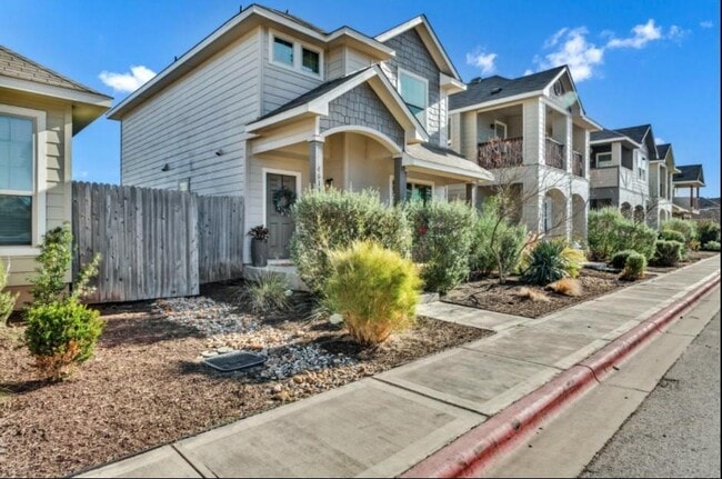 Primary Photo - 4611 Graceful Ln