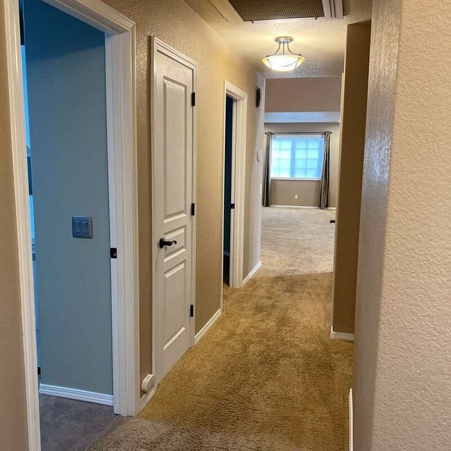 Building Photo - 2235 NW 15th St