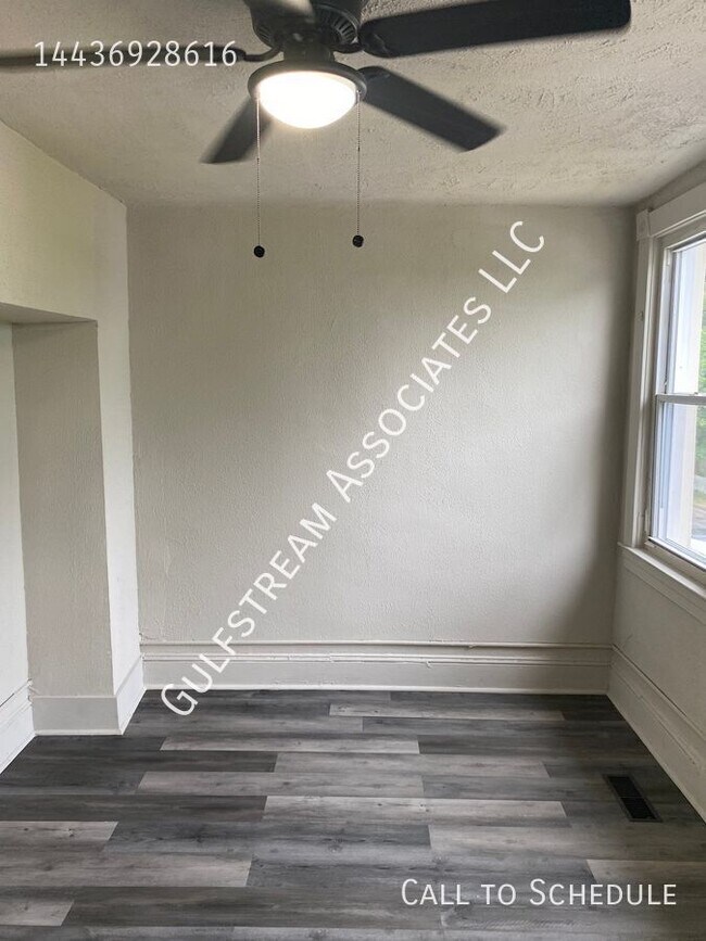 Building Photo - 5321 Denmore Ave