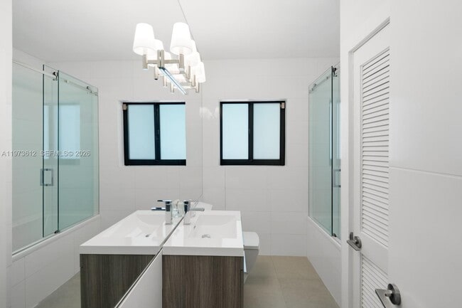 Building Photo - 114 5th Dilido Terrace