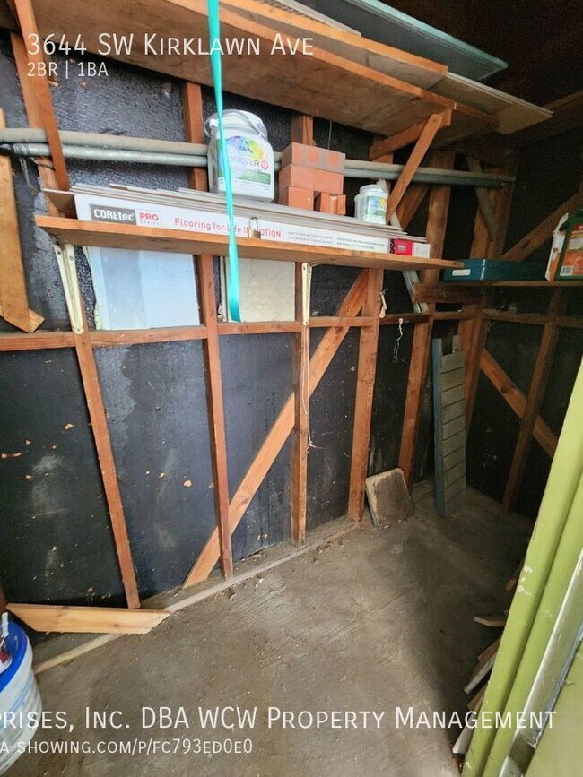 Building Photo - 3644 SW Kirklawn Ave