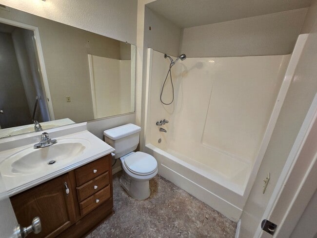 Building Photo - 3286 Caminito Ameca