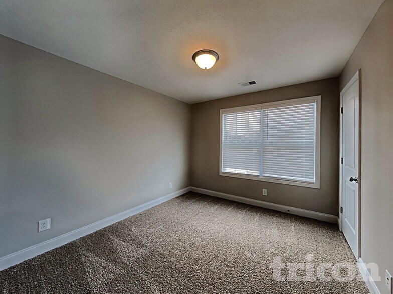 Building Photo - 1063 Spicer Dr