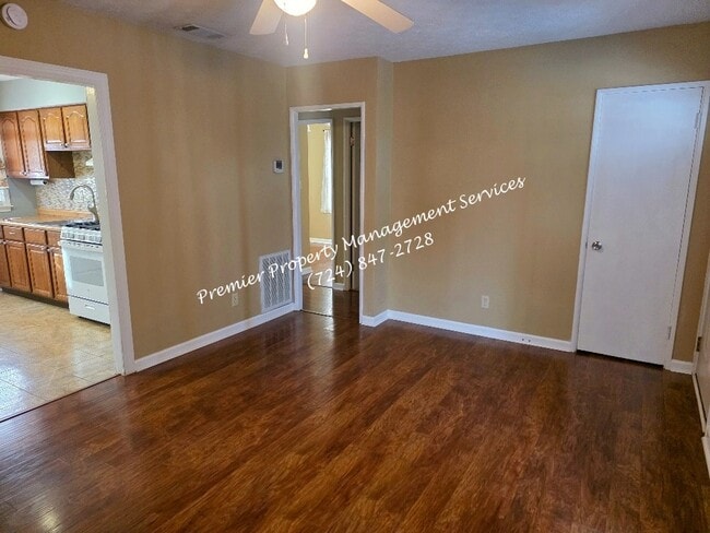 Building Photo - 1176 March St