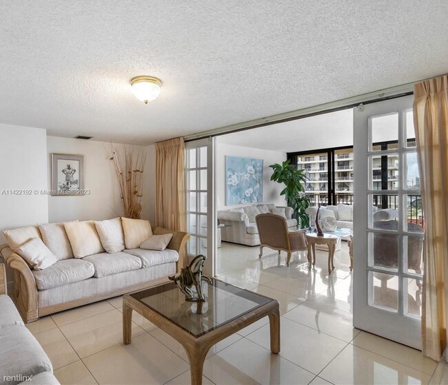 Primary Photo - 3 br, 3 bath Condo - 1450 Brickell Bay Dr ...