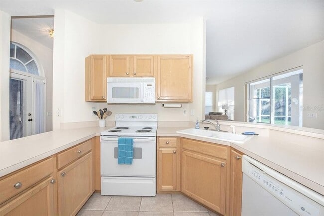 Building Photo - 5123 51st Ln W