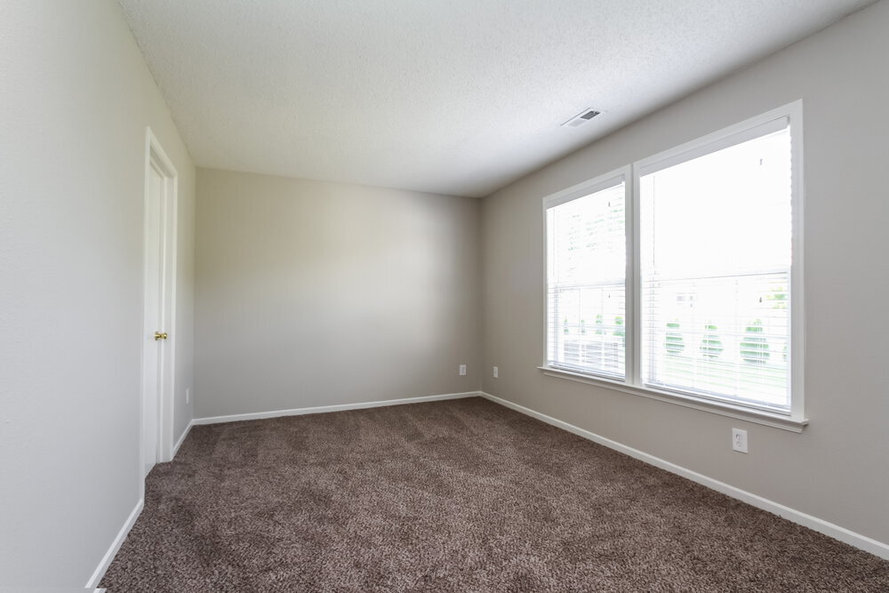 Building Photo - 728 Adagio Dr