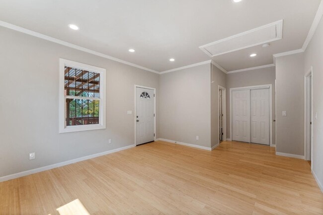 Building Photo - 1015 Martin Luther King Jr Way