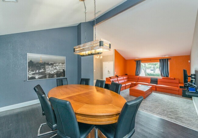 Building Photo - 3954 Keystone Ct