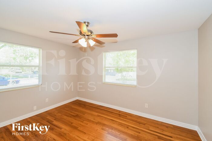 Building Photo - 1006 Brookmont Ave E