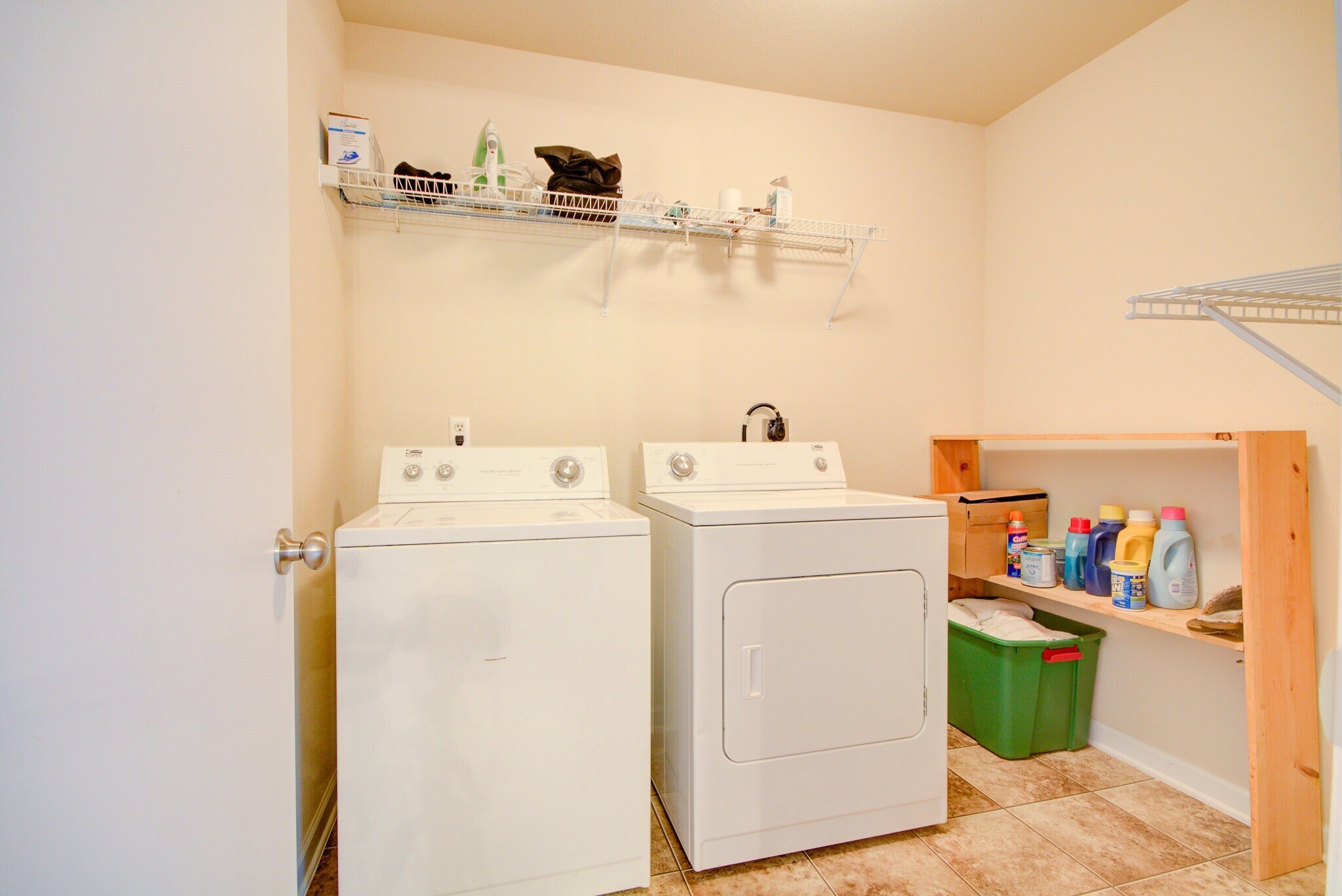 Building Photo - 16695 Wellhouse Dr