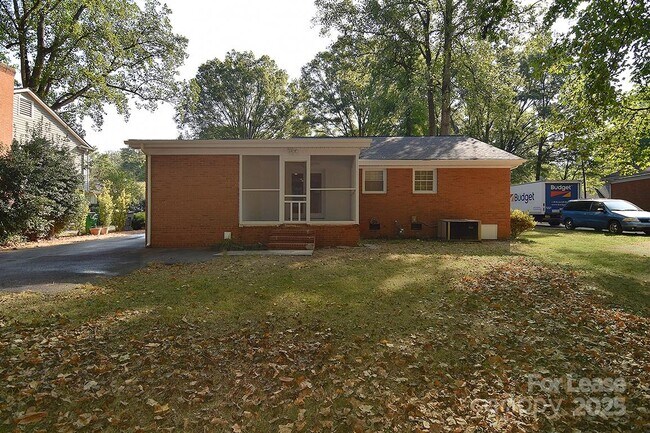 Building Photo - 3800 Champaign St