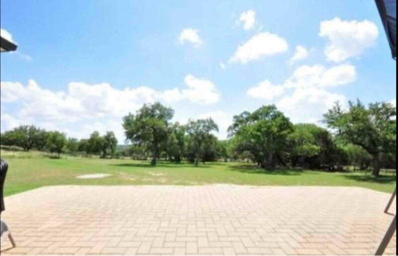 Building Photo - 9008 Gainsborough Dr