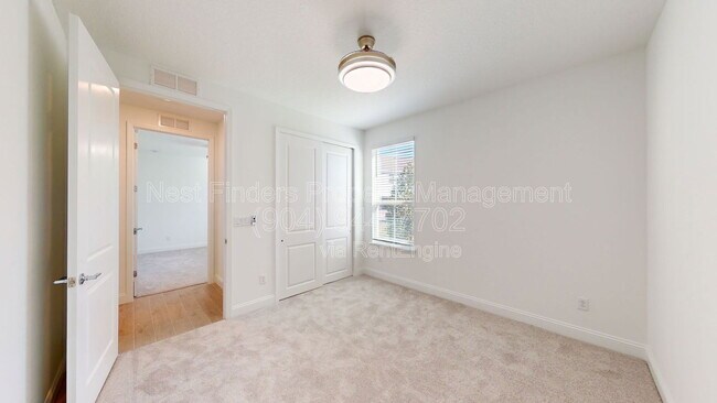 Building Photo - 46 Samantha Ct