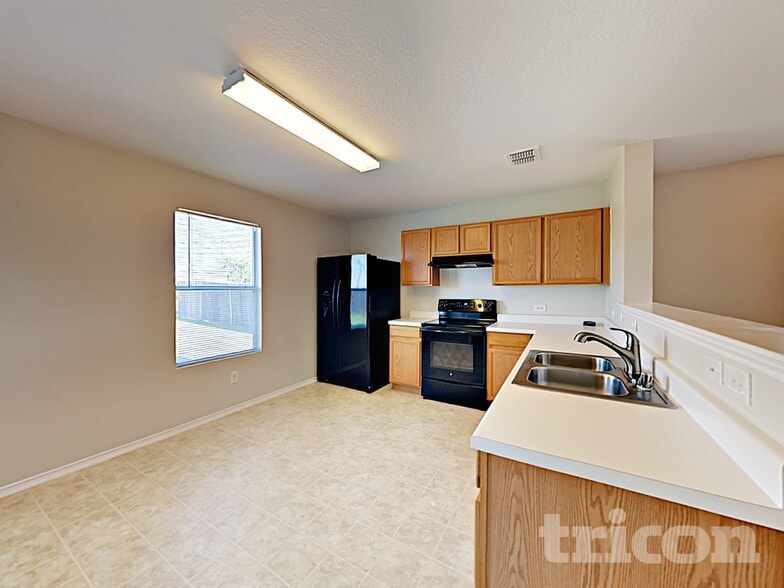 Building Photo - 2513 Thousand Oaks Dr