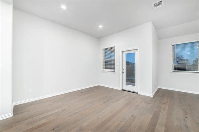 Building Photo - 1820 Briar Rose Dr