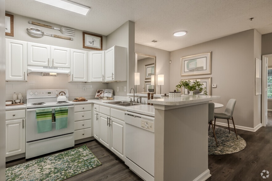 Primary Photo - Brookside Park Apartments