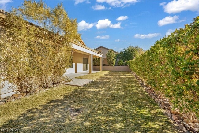 Building Photo - 37 Stonemark Dr