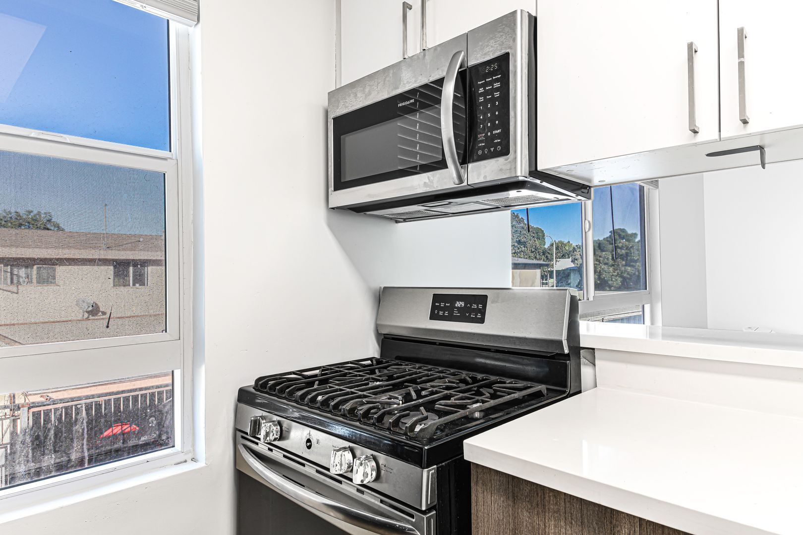 Building Photo - 5005 August St