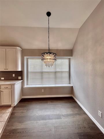 Building Photo - 1305 Granger Dr