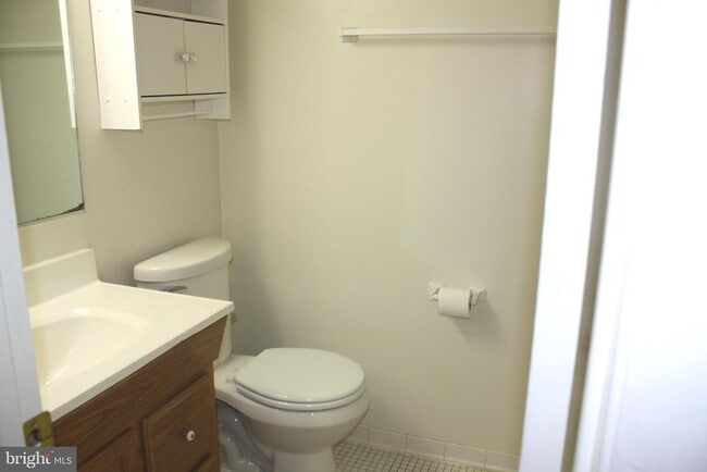 Building Photo - 7438 Ardglass Dr