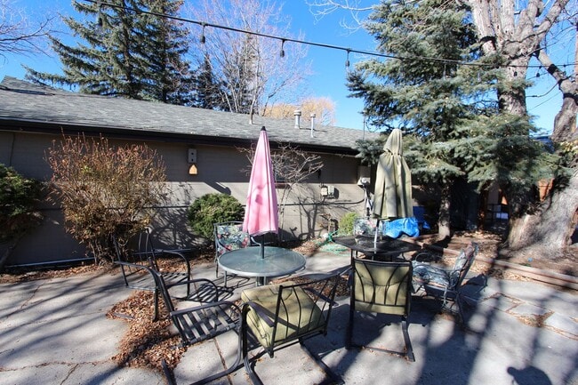 Building Photo - Furnished Single-Level Home in Lower Greenlaw