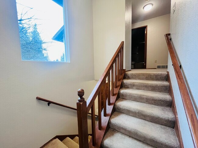 Building Photo - 812 141st Pl SE