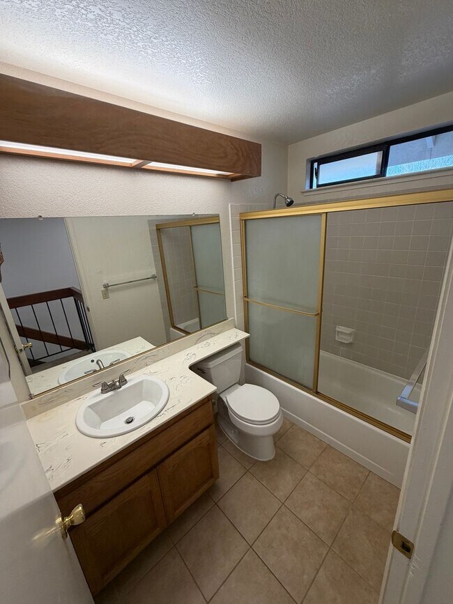 Building Photo - 3 Bed | 2.5 Bath | 2150SF | 2 Car Garage | Two Story | Tenant pays $190 for WS&G