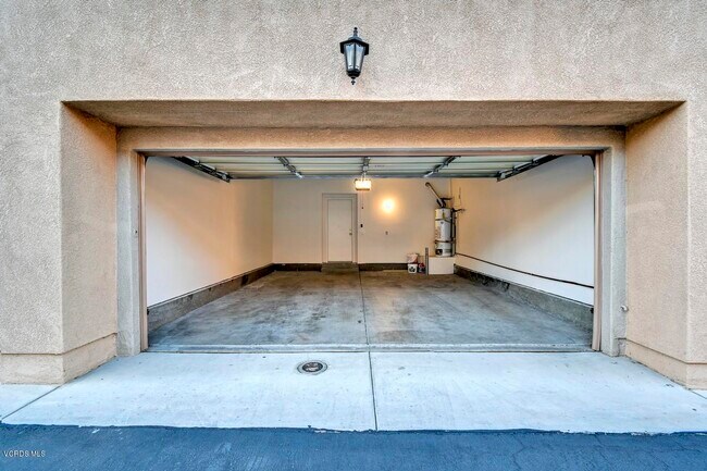 Building Photo - 17977 Lost Canyon Rd