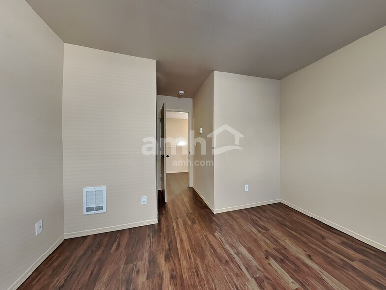 Building Photo - 2116 182nd Street Ct E